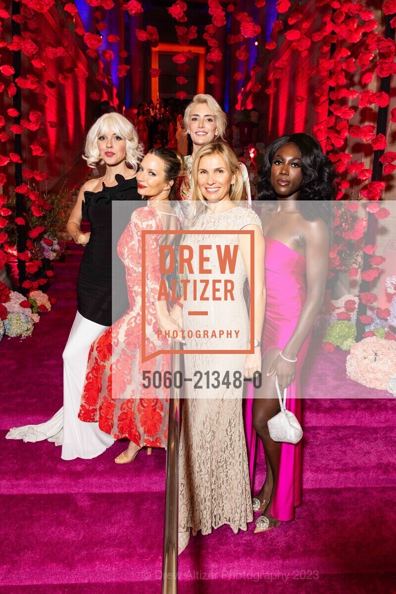 Sarah Plummer Barnard, Shamrock Gregory, Rachel Cook, Monella Kaplan, Asian Art Museum's 2023 Gala Celebrating Takashi Murakami and "Unfamiliar People", Asian Art Museum @ 200 Larkin St, SF, CA 94102 US. Asian Art Museum @ 200 Larkin St, SF, CA 94102 US, September 13th, 2023, Photo #5060-21348-0 Sarah Plummer Barnard, Shamrock Gregory, Rachel Cook, Monella Kaplan, Photo #5060-21348-0