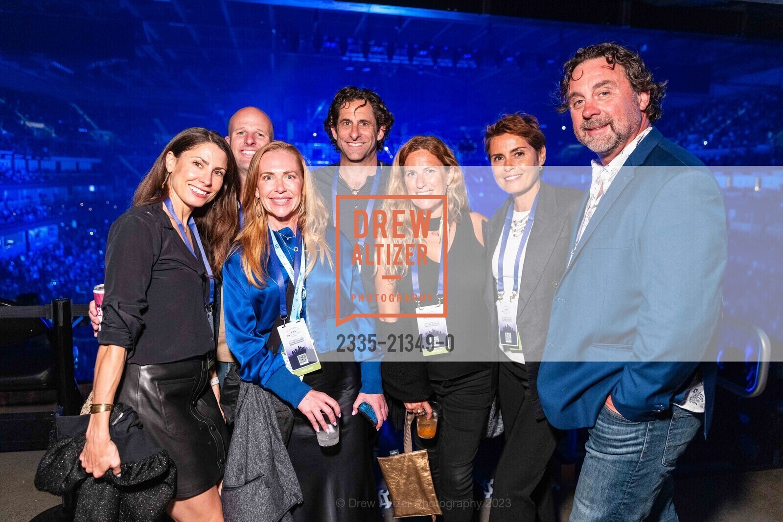Margaret Coyle, Emily Anthony, Jason Hoffman, Lucy Kay, Shawna Biels, Stuart McGuinness, Dreamfest 2023 Concert for UCSF Benioff Children's Hospitals featuring Foo Fighters, Chase Center @ 1 Warriors Way, SF, CA 94158 US. Chase Center @ 1 Warriors Way, SF, CA 94158 US, September 13th, 2023, Photo #2335-21349-0 Margaret Coyle, Emily Anthony, Jason Hoffman, Lucy Kay, Shawna Biels, Stuart McGuinness, Photo #2335-21349-0