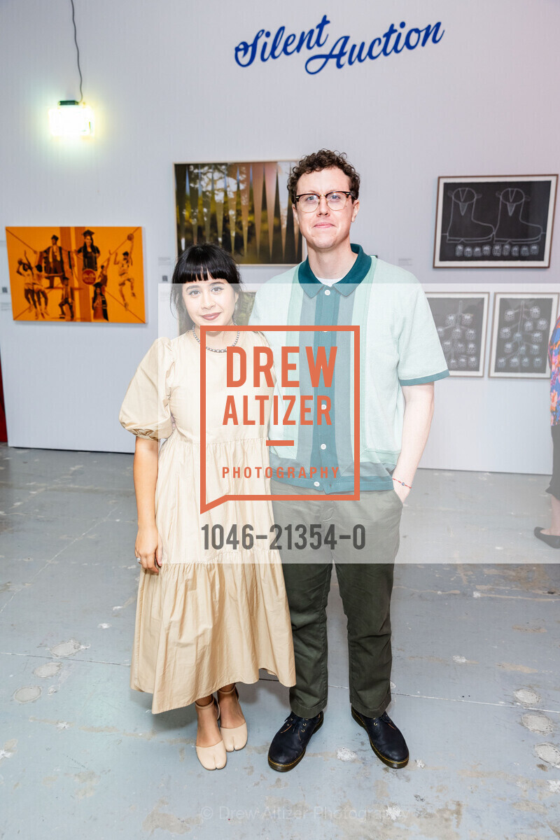 Liz Hernández, Ryan Whelan, Photo #1046-21354-0