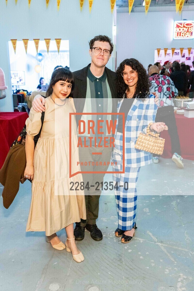 Liz Hernandez, Ryan Whelan, Sarah Galender Meyer, ICA Homecoming: First Annual Benefit, ICA SF @ 901 Minnesota St, SF, CA 94107 US. ICA SF @ 901 Minnesota St, SF, CA 94107 US, Photo #2284-21354-0 Liz Hernandez, Ryan Whelan, Sarah Galender Meyer, Photo #2284-21354-0