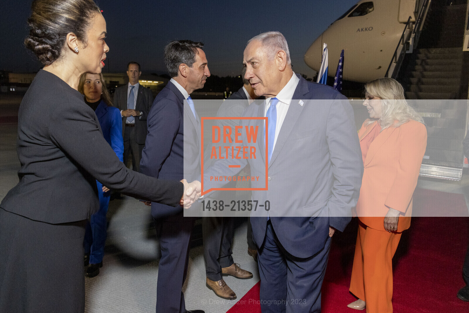 Silicon Valley Chief of Protocol Deanna Tryon, District Attorney Jeff Rosen, Prime Minister Benjamin Netanyahu, Sara Netanyahu, Arrival of Prime Minister Benjamin Netanyahu at San Jose Mineta International Airport, San Jose Mineta Interntational Airport. 1455(B) Airport Blvd, San Jose CA 95110, September 18th, 2023, Photo #1438-21357-0 Silicon Valley Chief of Protocol Deanna Tryon, District Attorney Jeff Rosen, Prime Minister Benjamin Netanyahu, Sara Netanyahu, Photo #1438-21357-0