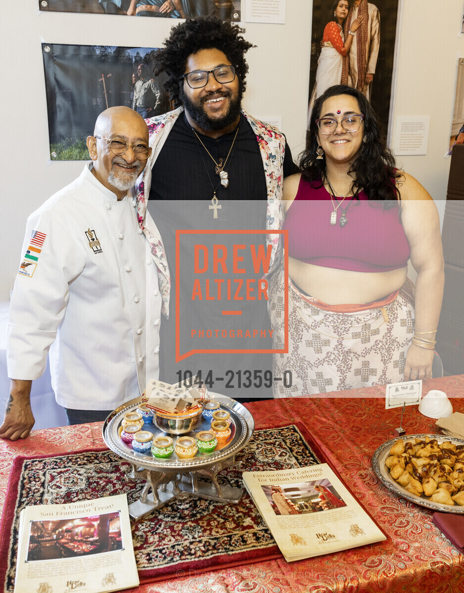 Ranjan Dey, Mykelle DeyTiole, Kaitlin DeyTiole, Industry Night at ODC Theater, 3153 17th St, SF, CA 94110 US. 3153 17th St, SF, CA 94110 US, September 18th, 2023, Photo #1044-21359-0 Ranjan Dey, Mykelle DeyTiole, Kaitlin DeyTiole, Photo #1044-21359-0