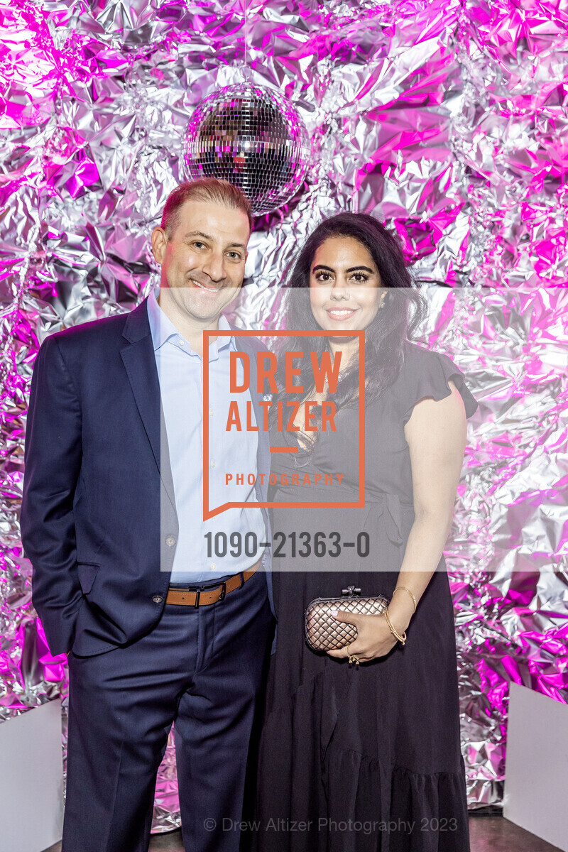 David Saxe, Shivani Dasani, Photo #1090-21363-0