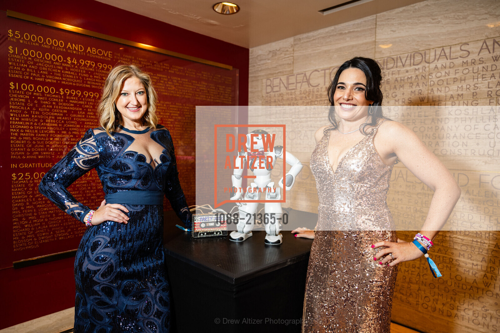 Amy Christodoulo, Julie Liegl, San Francisco Symphony Opening Night Gala, Louise M. Davies Symphony Hall. 201 Van Ness Ave, SF, CA 94102 US, September 22nd, 2023, Photo #1088-21365-0 Amy Christodoulo, Julie Liegl, Photo #1088-21365-0