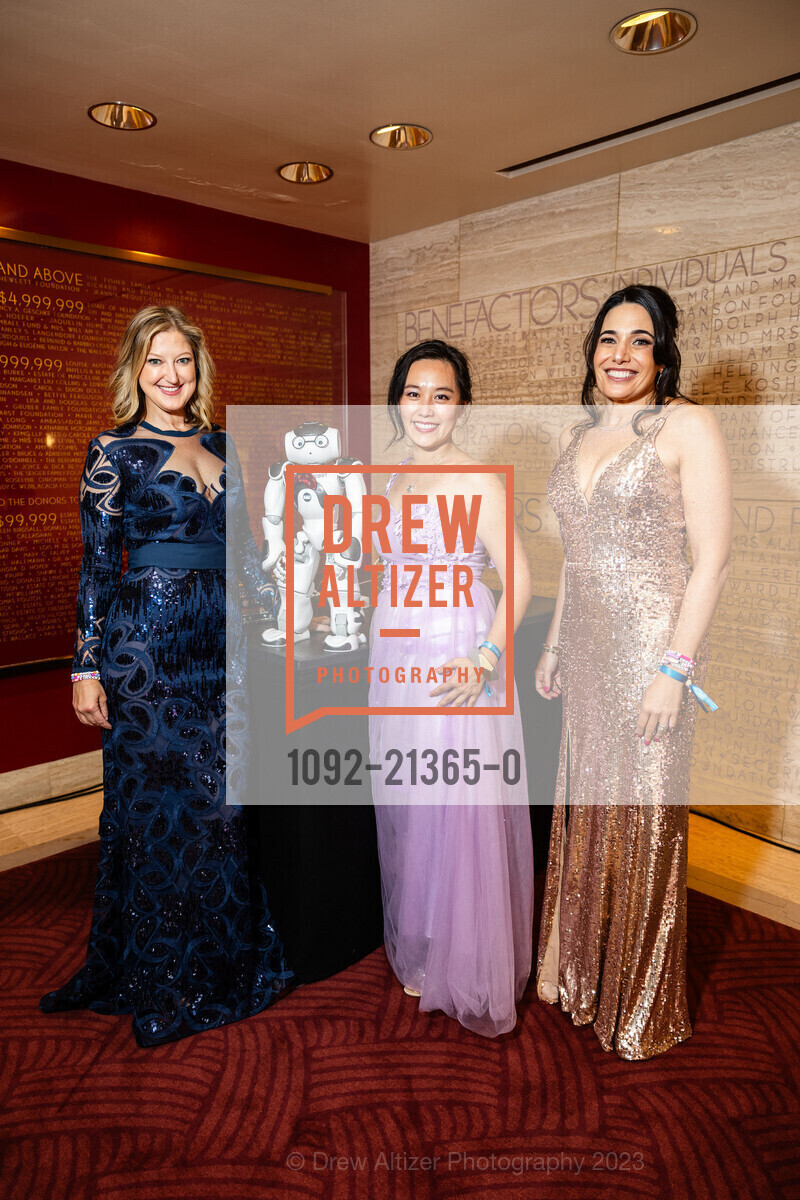 Amy Christodoulo, Carol Reiley, Julie Liegl, San Francisco Symphony Opening Night Gala, Louise M. Davies Symphony Hall. 201 Van Ness Ave, SF, CA 94102 US, September 22nd, 2023, Photo #1092-21365-0 Amy Christodoulo, Carol Reiley, Julie Liegl, Photo #1092-21365-0