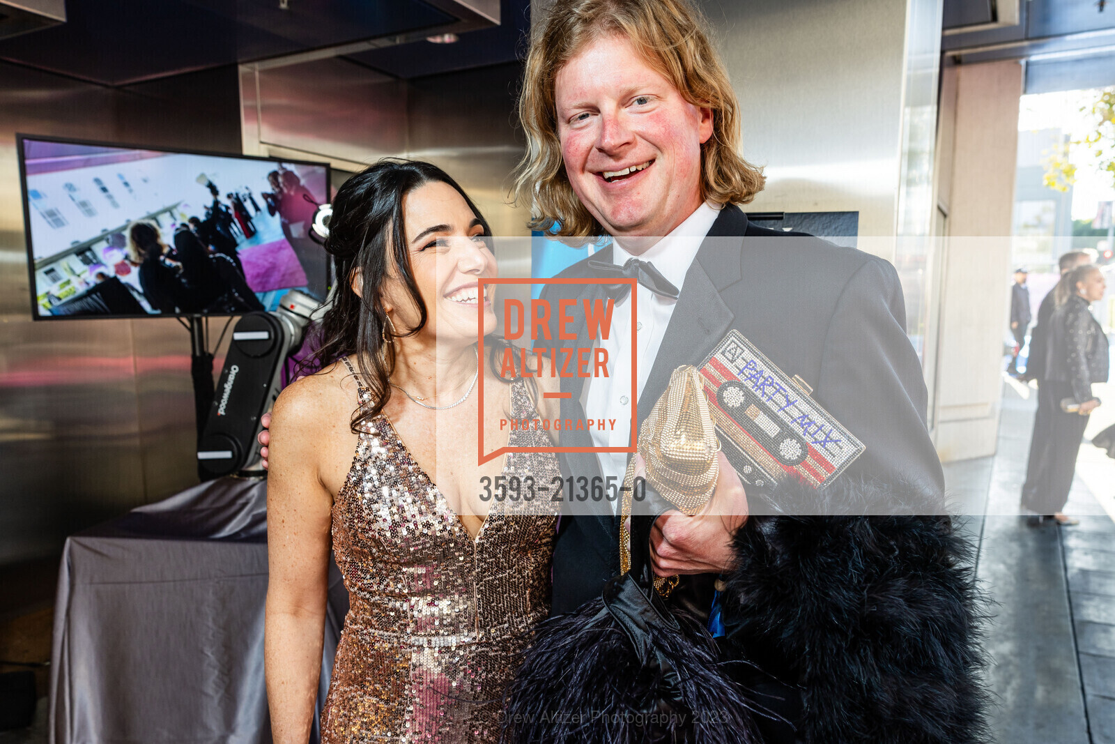 Julie Liegl, Jeremy Liegl, San Francisco Symphony Opening Night Gala, Louise M. Davies Symphony Hall. 201 Van Ness Ave, SF, CA 94102 US, September 22nd, 2023, Photo #3593-21365-0 Julie Liegl, Jeremy Liegl, Photo #3593-21365-0