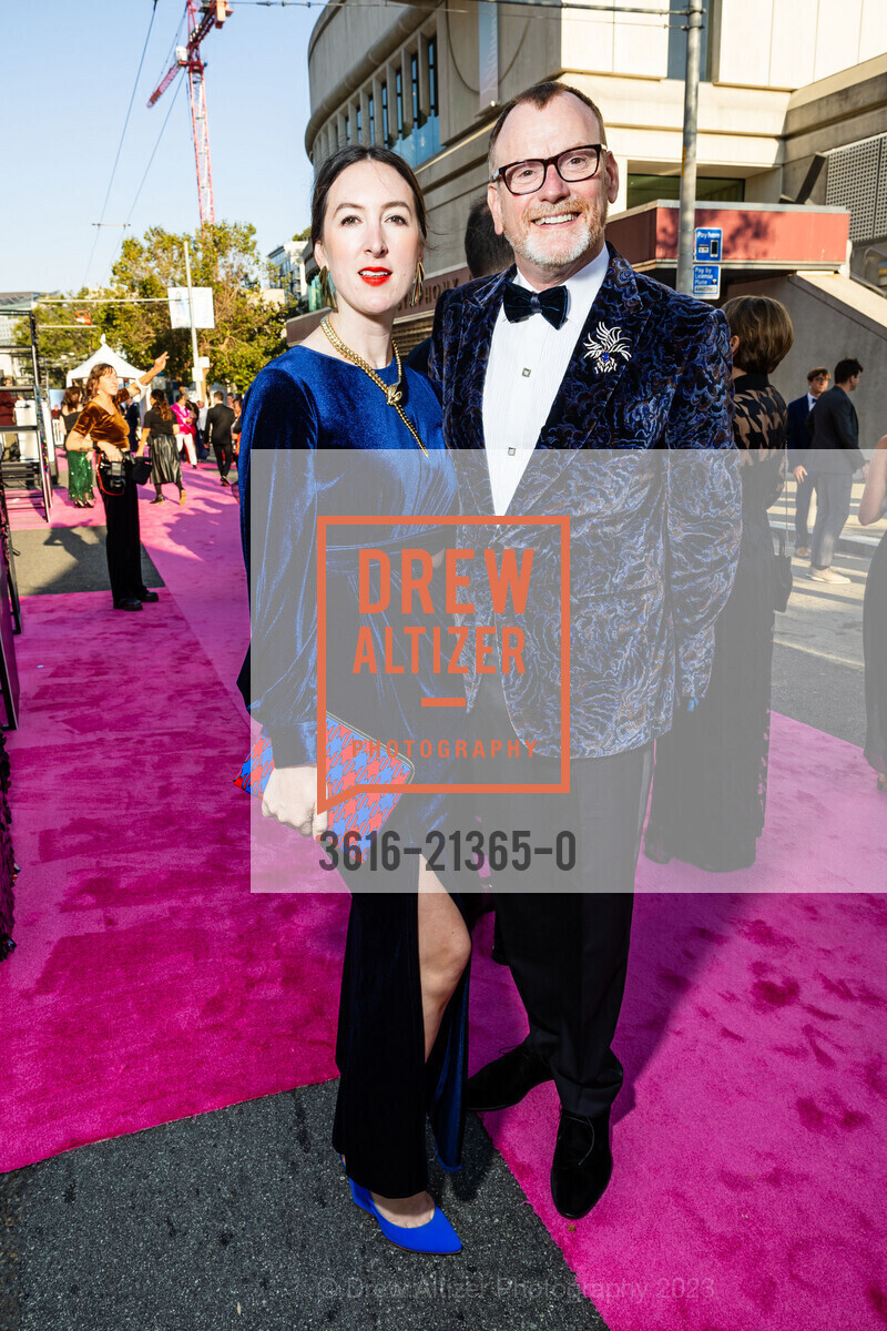Shelby Milanez, Mark Sullivan, San Francisco Symphony Opening Night Gala, Louise M. Davies Symphony Hall. 201 Van Ness Ave, SF, CA 94102 US, September 22nd, 2023, Photo #3616-21365-0 Shelby Milanez, Mark Sullivan, Photo #3616-21365-0