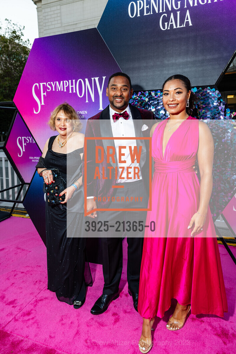 Etan Fraser, Mary Beth Moxon, San Francisco Symphony Opening Night Gala, Louise M. Davies Symphony Hall. 201 Van Ness Ave, SF, CA 94102 US, September 22nd, 2023, Photo #3925-21365-0 Etan Fraser, Mary Beth Moxon, Photo #3925-21365-0