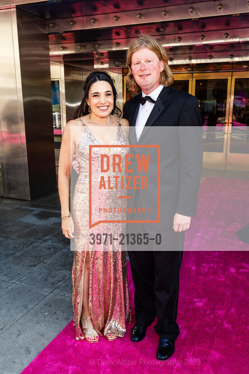Julie Liegl, Jeremy Liegl, San Francisco Symphony Opening Night Gala, Louise M. Davies Symphony Hall. 201 Van Ness Ave, SF, CA 94102 US, September 22nd, 2023, Photo #3971-21365-0 Julie Liegl, Jeremy Liegl, Photo #3971-21365-0