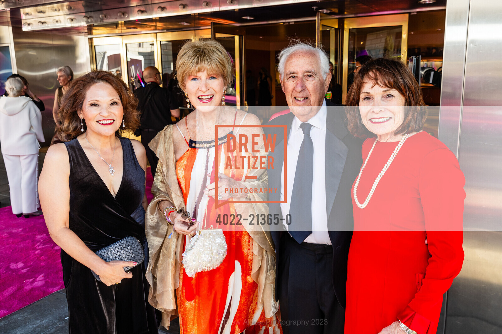 Noelle Shahin, Charlene Archibeque, Win Derman, Paula Blank, Photo #4022-21365-0