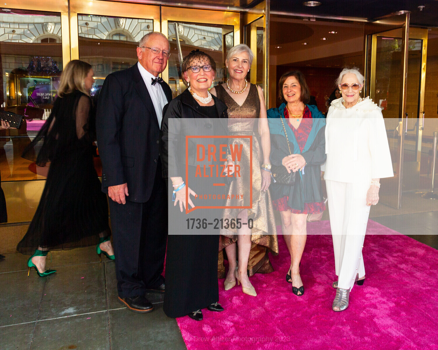 Harry Chapman, Janet Chapman, Kelny Denebeim, Abigail Brenner, Misty Tyree, Photo #1736-21365-0