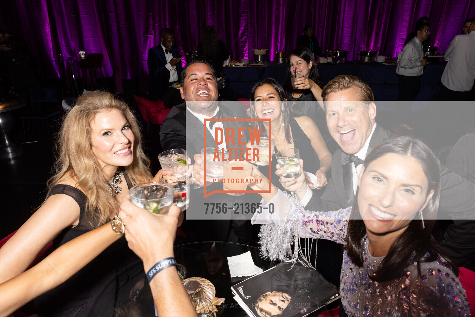 Jane Grosvenor, Brent Sanchez, Nancy Reyes Mullins, Nate Daly, Nicole Daly, San Francisco Symphony Opening Night Gala, Louise M. Davies Symphony Hall. 201 Van Ness Ave, SF, CA 94102 US, September 22nd, 2023, Photo #7756-21365-0 Jane Grosvenor, Brent Sanchez, Nancy Reyes Mullins, Nate Daly, Nicole Daly, Photo #7756-21365-0