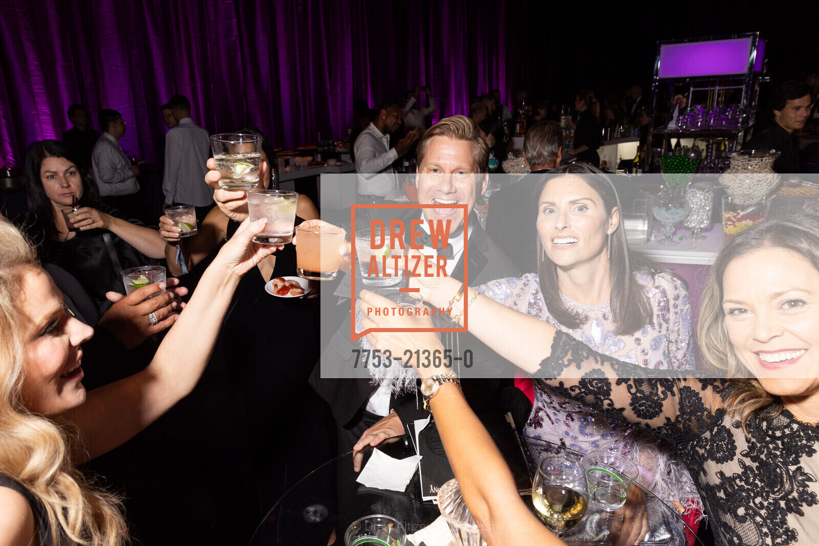 Nate Daly, Nicole Daly, Karen Hennessy, San Francisco Symphony Opening Night Gala, Louise M. Davies Symphony Hall. 201 Van Ness Ave, SF, CA 94102 US, September 22nd, 2023, Photo #7753-21365-0 Nate Daly, Nicole Daly, Karen Hennessy, Photo #7753-21365-0