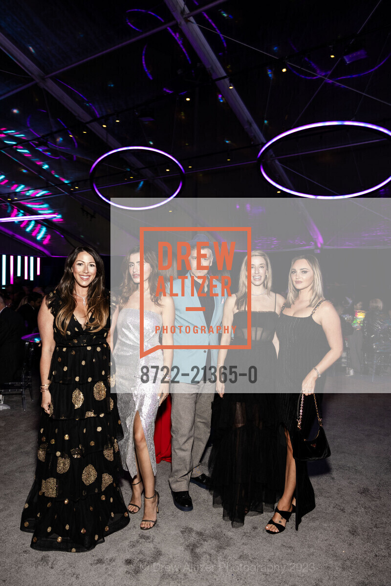 Carolyn Shmunis, Burcu Garnier, Anthony Veneziale, Alison Androtti, Sophia Koshevatsky, San Francisco Symphony Opening Night Gala, Louise M. Davies Symphony Hall. 201 Van Ness Ave, SF, CA 94102 US, September 22nd, 2023, Photo #8722-21365-0 Carolyn Shmunis, Burcu Garnier, Anthony Veneziale, Alison Androtti, Sophia Koshevatsky, Photo #8722-21365-0