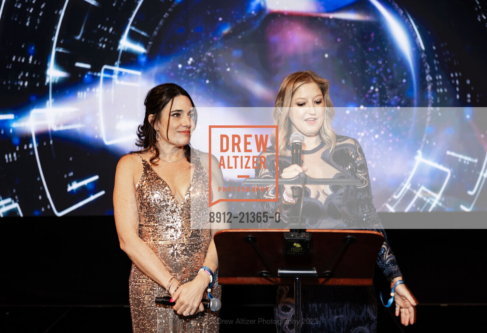 Julie Liegl, Amy Christodoulo, San Francisco Symphony Opening Night Gala, Louise M. Davies Symphony Hall. 201 Van Ness Ave, SF, CA 94102 US, September 22nd, 2023, Photo #8912-21365-0 Julie Liegl, Amy Christodoulo, Photo #8912-21365-0