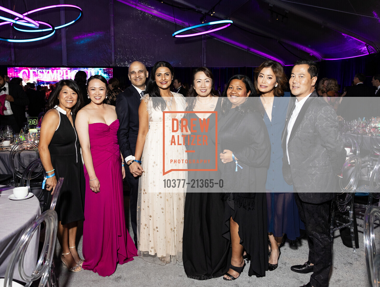 Lee Chan, Sophie Phan, Nammy Patel, Nagib Tharani, Alice Wang, Stephen Chung, Iris Ng, San Francisco Symphony Opening Night Gala, Louise M. Davies Symphony Hall. 201 Van Ness Ave, SF, CA 94102 US, September 22nd, 2023, Photo #10377-21365-0 Lee Chan, Sophie Phan, Nammy Patel, Nagib Tharani, Alice Wang, Stephen Chung, Iris Ng, Photo #10377-21365-0