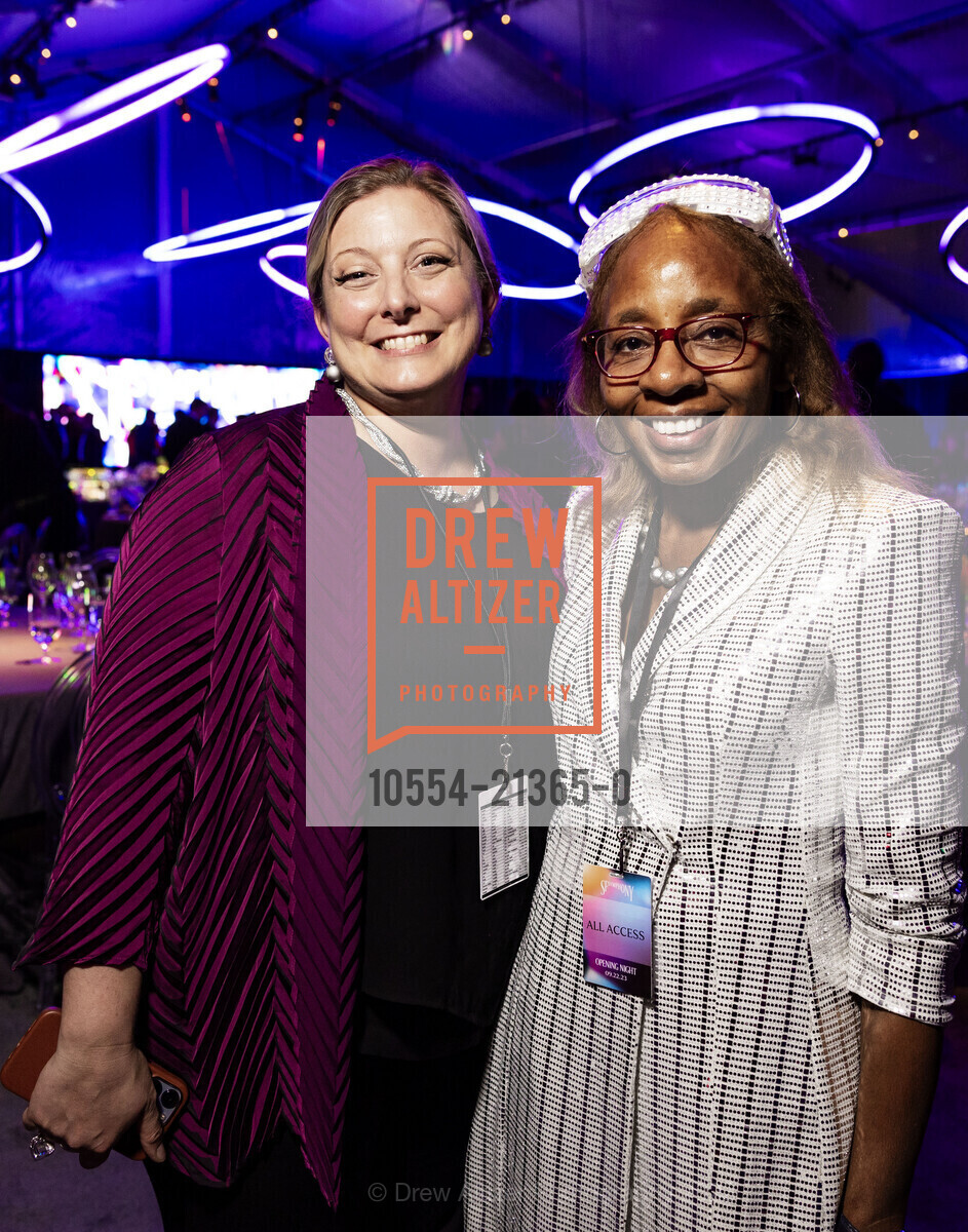 Kirsty Gumina, Sylvia Faison Wilkerson, San Francisco Symphony Opening Night Gala, Louise M. Davies Symphony Hall. 201 Van Ness Ave, SF, CA 94102 US, September 22nd, 2023, Photo #10554-21365-0 Kirsty Gumina, Sylvia Faison Wilkerson, Photo #10554-21365-0
