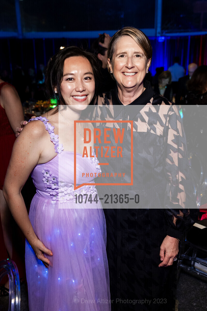 Carol Reiley, Priscilla Geeslin, San Francisco Symphony Opening Night Gala, Louise M. Davies Symphony Hall. 201 Van Ness Ave, SF, CA 94102 US, September 22nd, 2023, Photo #10744-21365-0 Carol Reiley, Priscilla Geeslin, Photo #10744-21365-0