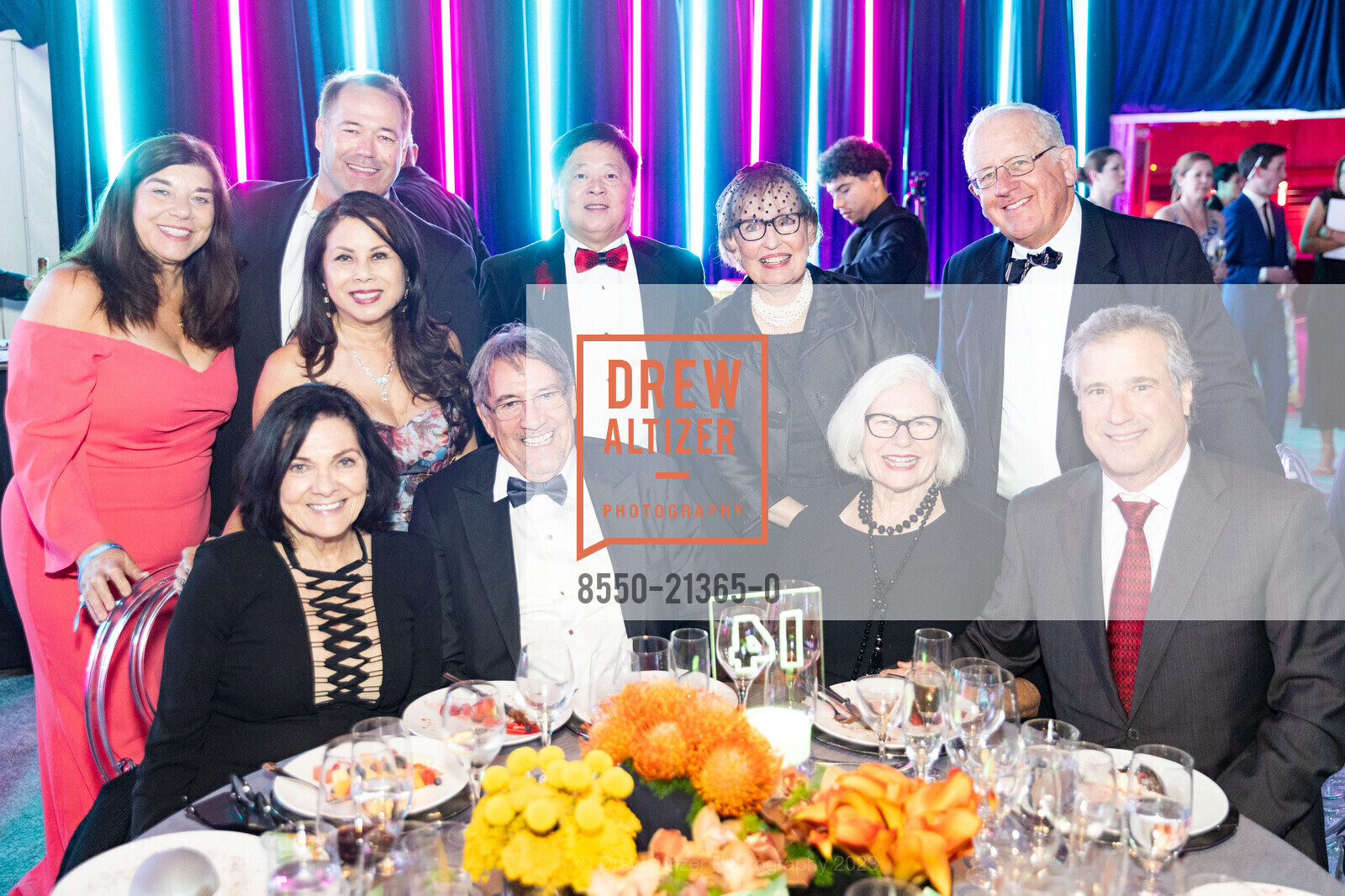 Suzanne Taves, Pamela Culp, Sharon Seto, Bill Taves, Paul Proett, David Seto, Janet Chapman, Harry Chapman, San Francisco Symphony Opening Night Gala, Louise M. Davies Symphony Hall. 201 Van Ness Ave, SF, CA 94102 US, September 22nd, 2023, Photo #8550-21365-0 Suzanne Taves, Pamela Culp, Sharon Seto, Bill Taves, Paul Proett, David Seto, Janet Chapman, Harry Chapman, Photo #8550-21365-0