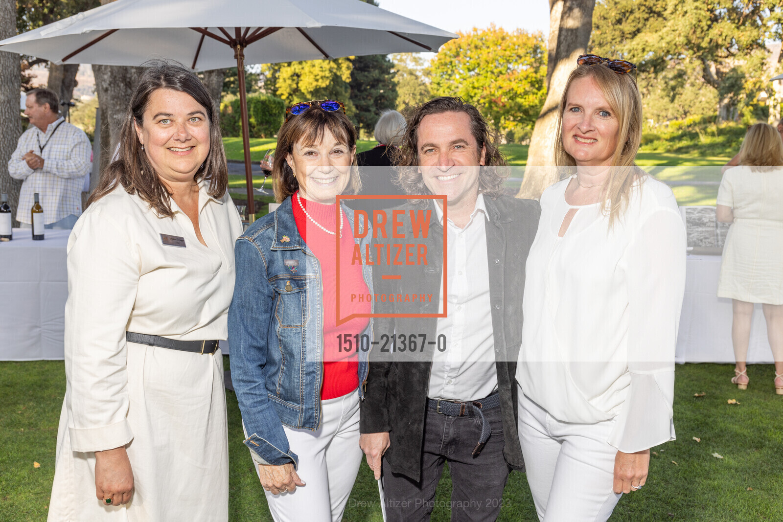 Jessica Creager, Linda Goldfarb, Jerry Becker, Emily Becker, Cabernet for Connoisseurs 2023, Silverado Resort & Spa @ 1600 Atlas Peak Rd, Napa, CA 94558 US. Silverado Resort & Spa @ 1600 Atlas Peak Rd, Napa, CA 94558 US, September 23rd, 2023, Photo #1510-21367-0 Jessica Creager, Linda Goldfarb, Jerry Becker, Emily Becker, Photo #1510-21367-0