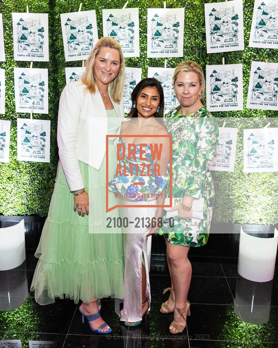 Kendall Duford, Ashi Waliany, Michelle Harris, Party for The Parks 2023, The Conservatory at One Sansome @ One Sansome St, SF, CA 94104 US. The Conservatory at One Sansome @ One Sansome St, SF, CA 94104 US, September 23rd, 2023, Photo #2100-21368-0 Kendall Duford, Ashi Waliany, Michelle Harris, Photo #2100-21368-0
