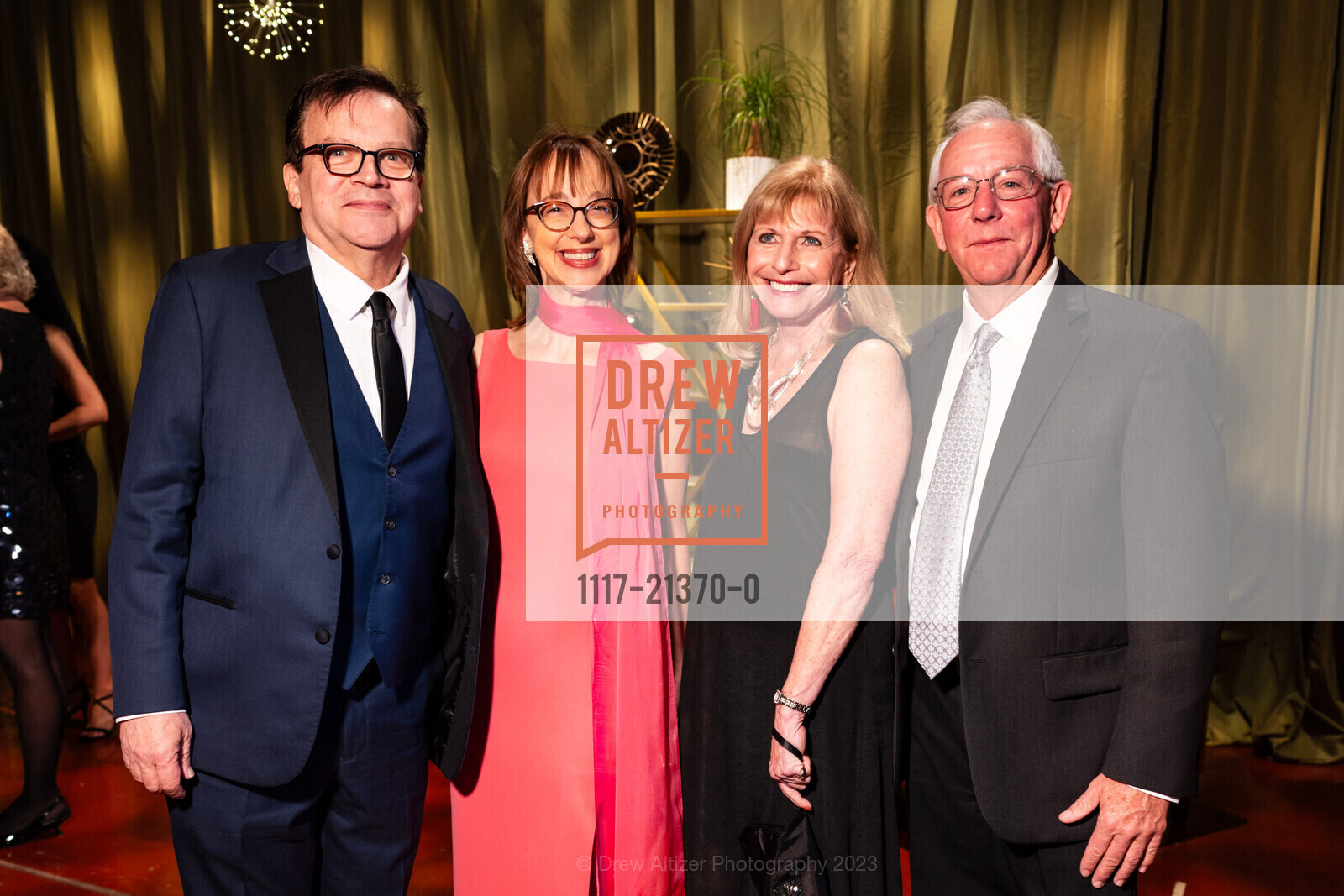 Doug Gillespie, Amy Branner, Adele Levin, Patrick Marshall, "Stepping Out To Celebrate Life" Gala 2023, Marin Center Exhibit Hall. San Rafael, CA 94903, September 23rd, 2023, Photo #1117-21370-0 Doug Gillespie, Amy Branner, Adele Levin, Patrick Marshall, Photo #1117-21370-0