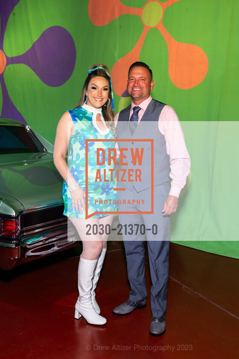Julie Szarka, Jamin Szarka, "Stepping Out To Celebrate Life" Gala 2023, Marin Center Exhibit Hall. San Rafael, CA 94903, September 23rd, 2023, Photo #2030-21370-0 Julie Szarka, Jamin Szarka, Photo #2030-21370-0