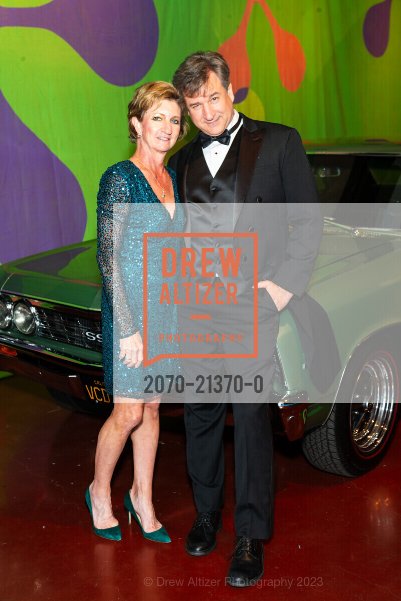 Mitzi Pate, Matt Liistro, "Stepping Out To Celebrate Life" Gala 2023, Marin Center Exhibit Hall. San Rafael, CA 94903, September 23rd, 2023, Photo #2070-21370-0 Mitzi Pate, Matt Liistro, Photo #2070-21370-0