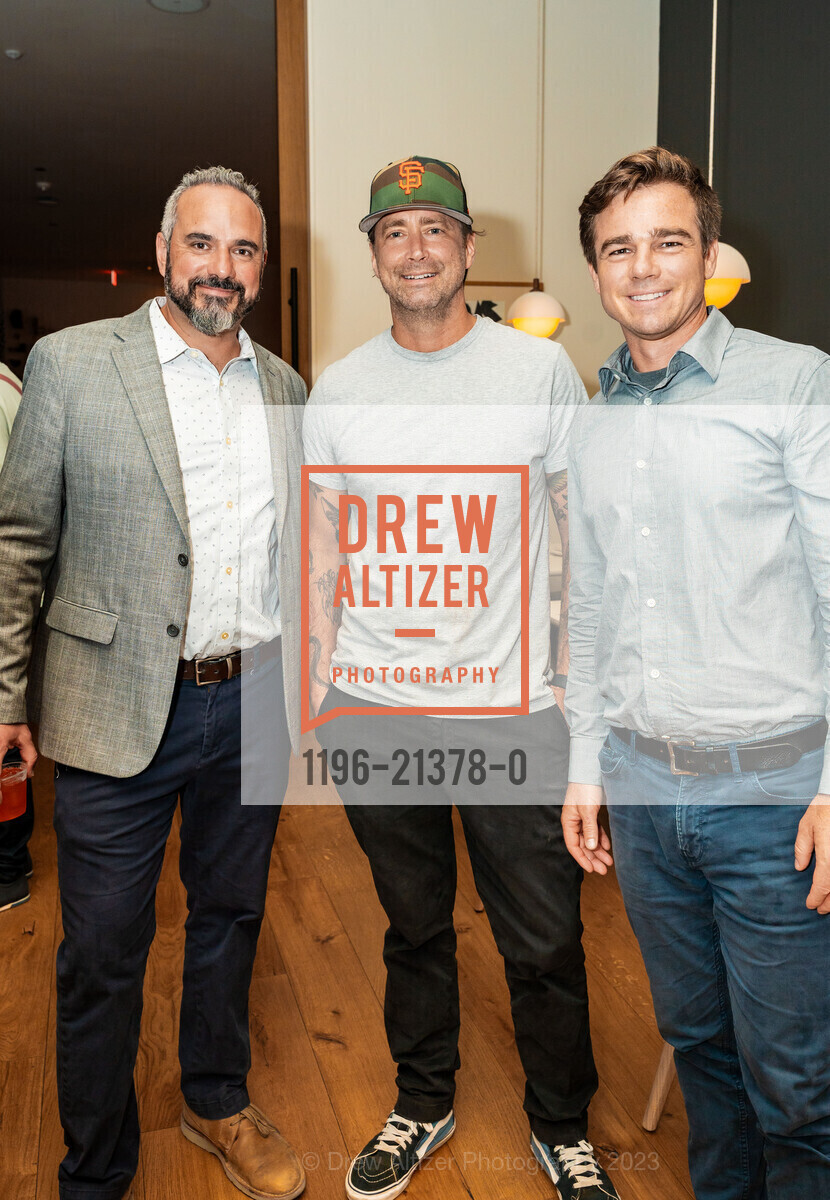Fernando Pujals, Jamie Flanagan, Dan Williams, Market Street Arts Mixer x Jonathan Carver Moore, Jonathan Carver Moore. 966 Market St, SF, CA 94102 US, September 28th, 2023, Photo #1196-21378-0 Fernando Pujals, Jamie Flanagan, Dan Williams, Photo #1196-21378-0