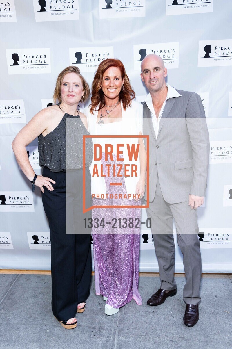 Katelyn Wheeler, Elisa Donovan, Charles Bigelow, Photo #1334-21382-0