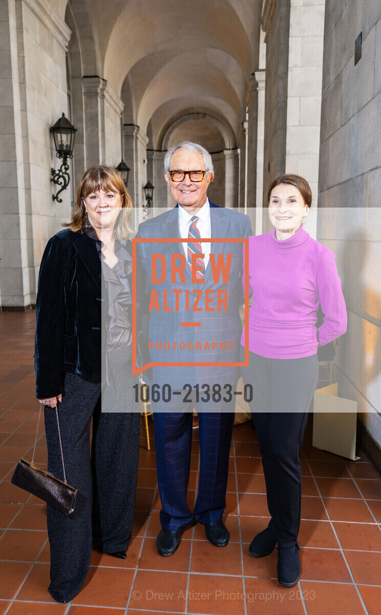 Michele Casau, Alan Silverman, LaVerne Silverman, San Francisco Performances Gala 2023, 401 Van Ness Ave, SF, CA 94102 US. The Green Room, September 29th, 2023, Photo #1060-21383-0 Michele Casau, Alan Silverman, LaVerne Silverman, Photo #1060-21383-0
