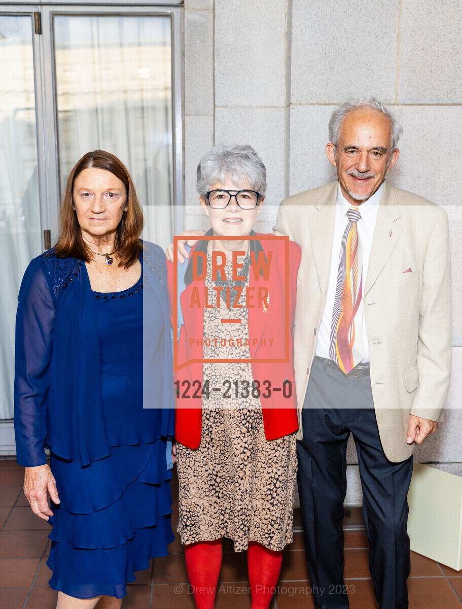 Carole Klyce, Lois Keller Feller, Roland Feller, San Francisco Performances Gala 2023, 401 Van Ness Ave, SF, CA 94102 US. The Green Room, September 29th, 2023, Photo #1224-21383-0 Carole Klyce, Lois Keller Feller, Roland Feller, Photo #1224-21383-0