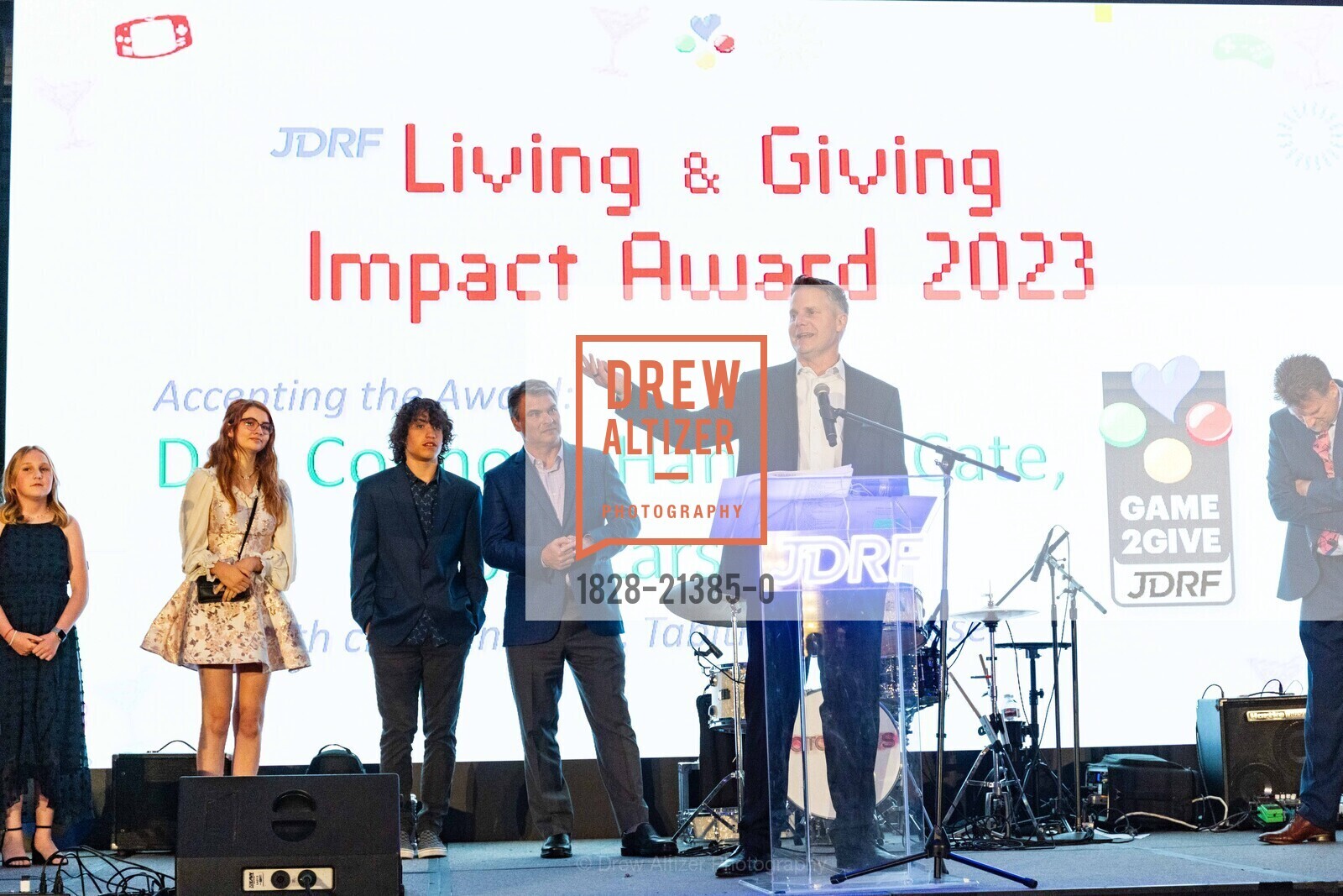 Reese Larson, Tabitha Ten Cate, Dan Connors, Josh Larson, Juvenile Diabetes Research Foundation (JDRF) 2023 Hope Gala, The Ritz-Carlton San Francisco. 600 Stockton St, SF, CA 94108 US, Photo #1828-21385-0 Reese Larson, Tabitha Ten Cate, Dan Connors, Josh Larson, Photo #1828-21385-0