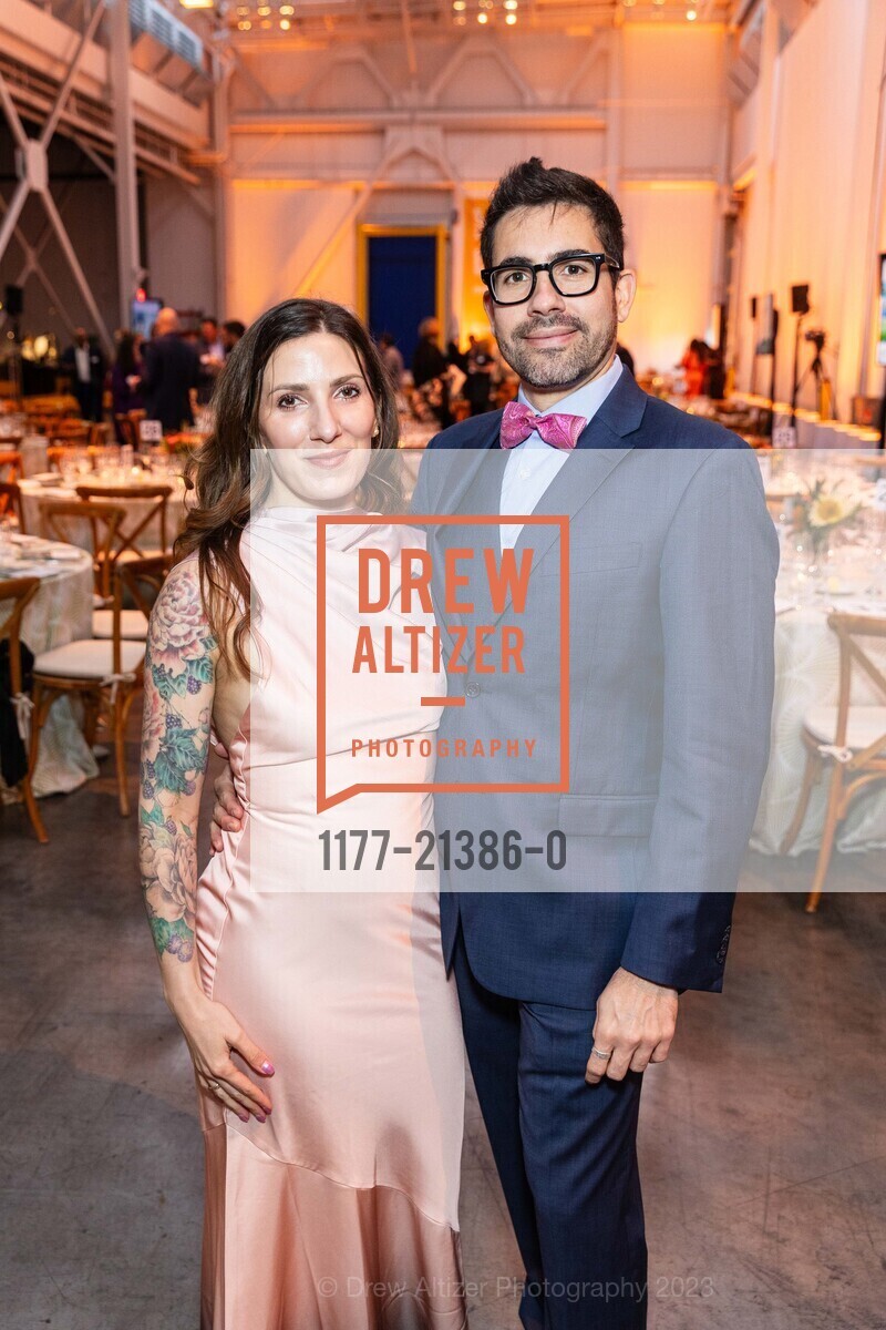 Kat Gifford, Freddy Montano, One Big Table 2023, SF-Marin Food Bank. 900 Pennsylvania Ave, SF, CA 94107 US, September 30th, 2023, Photo #1177-21386-0 Kat Gifford, Freddy Montano, Photo #1177-21386-0
