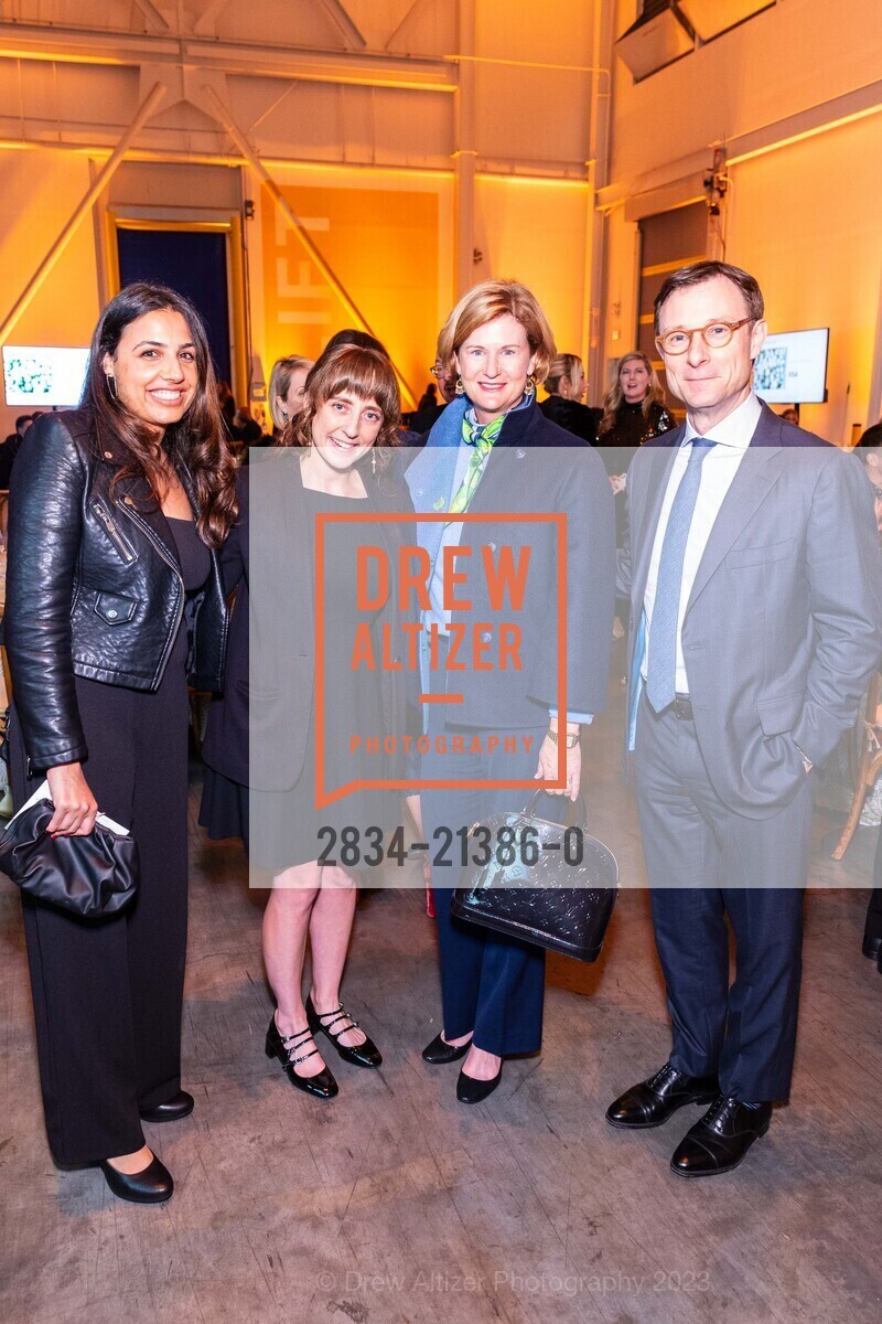 Sahar Petri, Amanda Katz, Beth Roy Jenkyn, Oliver Jenkyn, One Big Table 2023, SF-Marin Food Bank. 900 Pennsylvania Ave, SF, CA 94107 US, September 30th, 2023, Photo #2834-21386-0 Sahar Petri, Amanda Katz, Beth Roy Jenkyn, Oliver Jenkyn, Photo #2834-21386-0