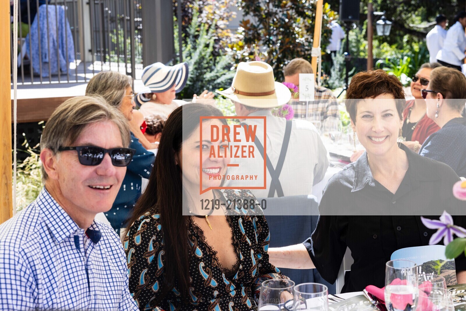Yonel Grant, Melissa Ribeiro, Jackie Schneider, ODC's Fall for Art Gala 2023, McEvoy Ranch. 5935 Red Hill Rd, Petaluma, CA 94952 US, October 1st, 2023, Photo #1219-21388-0 Yonel Grant, Melissa Ribeiro, Jackie Schneider, Photo #1219-21388-0