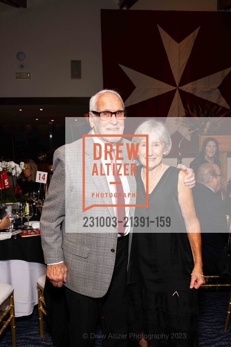 Jerry Louderback, Carol Louderback, Order of Malta Clinic of Northern California hosts Champions Gala, St. Francis Yacht Club. 99 Yacht Rd, SF, CA 94123 US, October 3rd, 2023, Photo #231003-21391-159 Jerry Louderback, Carol Louderback, Photo #231003-21391-159