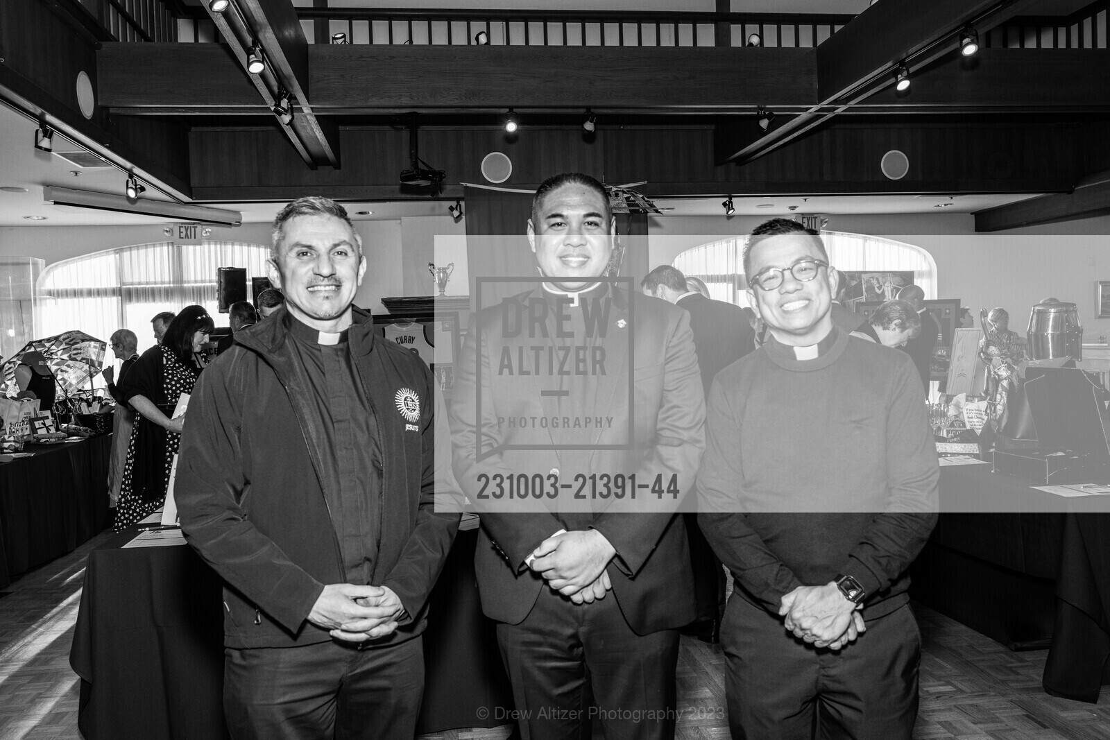 Javier Diaz, Brandon Macadaeg, Jimmy Macalinao, Order of Malta Clinic of Northern California hosts Champions Gala, St. Francis Yacht Club. 99 Yacht Rd, SF, CA 94123 US, October 3rd, 2023, Photo #231003-21391-44 Javier Diaz, Brandon Macadaeg, Jimmy Macalinao, Photo #231003-21391-44