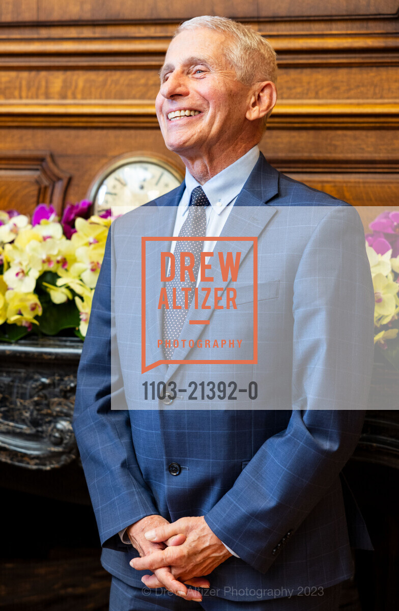 The Real Anthony Fauci 人類を裏切った男　3冊セット The Real Anthony Fauci - 人類を裏切った男(中) アンソニー