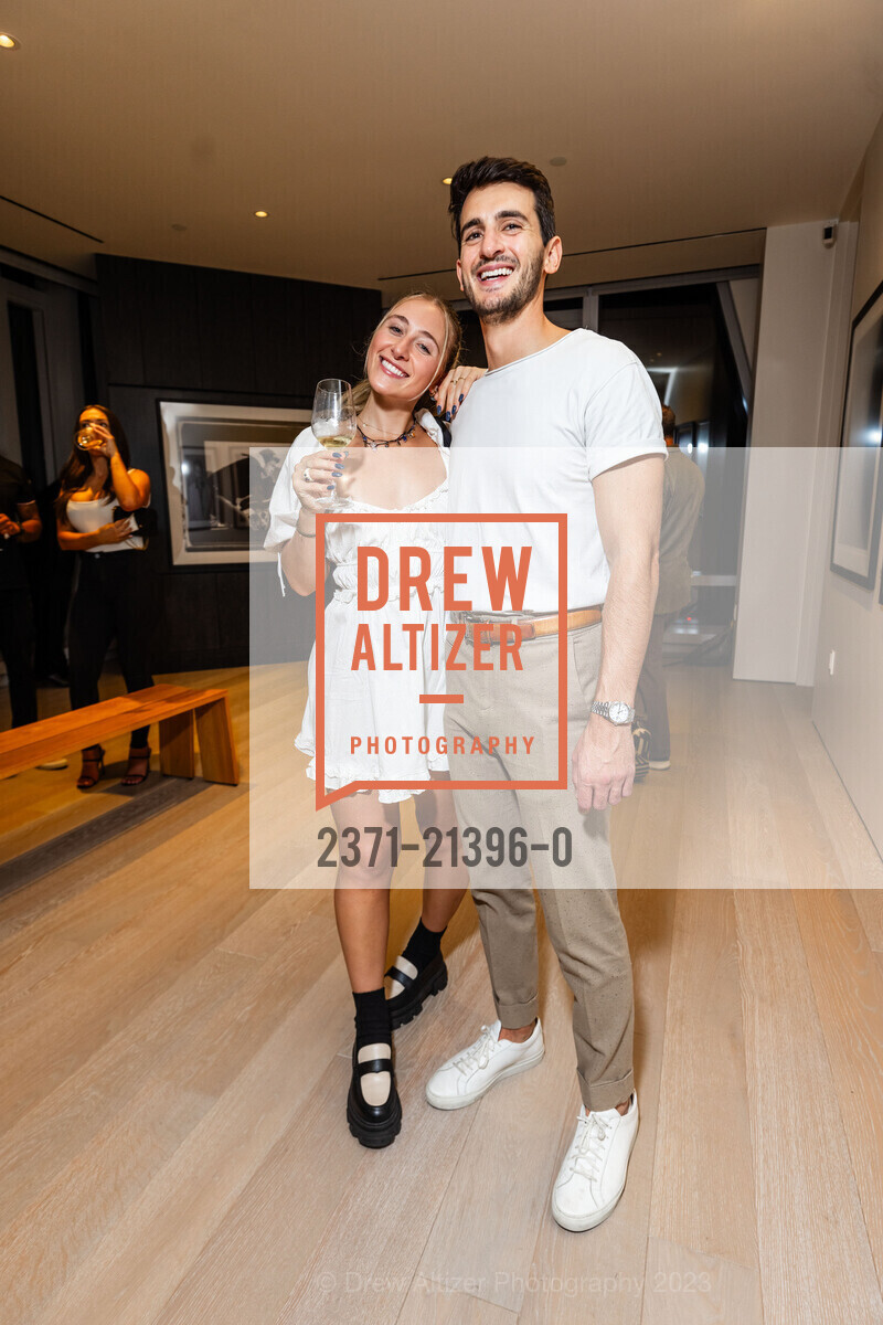 Romy Winston, Nick Zolintakis, 181 Fremont Celebrates Icons the Work of Celebrity Photographer Timothy White, 181 Fremont. 181 Fremont St, SF, CA 94105 US, October 5th, 2023, Photo #2371-21396-0 Romy Winston, Nick Zolintakis, Photo #2371-21396-0