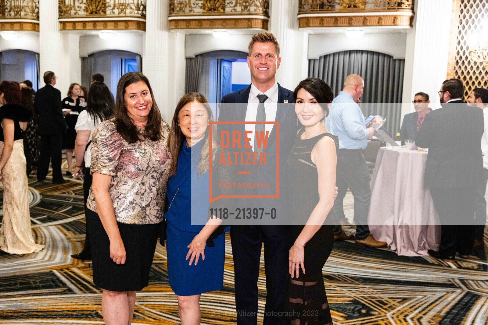 Julie Orio, Irene Fong, Brandon Graves, Annie Graves, Catholic Charities Loaves and Fishes, The Westin St. Francis San Francisco. 335 Powell St, SF, CA 94102, October 5th, 2023, Photo #1118-21397-0 Julie Orio, Irene Fong, Brandon Graves, Annie Graves, Photo #1118-21397-0