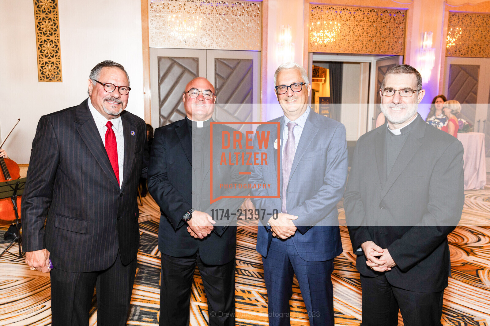 Tom Bowen, Tom Martin, Peter Meringolo, Patrick Summerhays, Catholic Charities Loaves and Fishes, The Westin St. Francis San Francisco. 335 Powell St, SF, CA 94102, October 5th, 2023, Photo #1174-21397-0 Tom Bowen, Tom Martin, Peter Meringolo, Patrick Summerhays, Photo #1174-21397-0