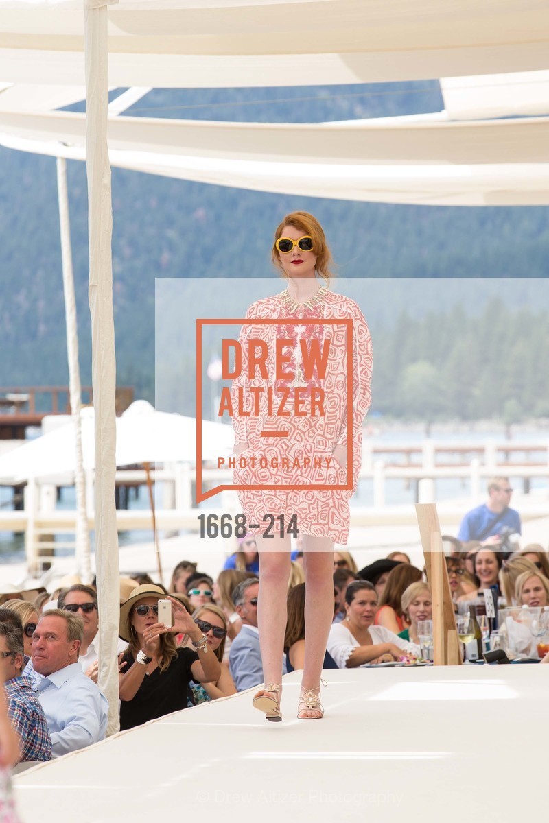 Fashion Show, Saks Fifth Avenue and The League to Save Lake Tahoe Present Fashion on the Lake, Private Residence, August 1st, 2015,Drew Altizer, Drew Altizer Photography, full-service agency, private events, San Francisco photographer, photographer california