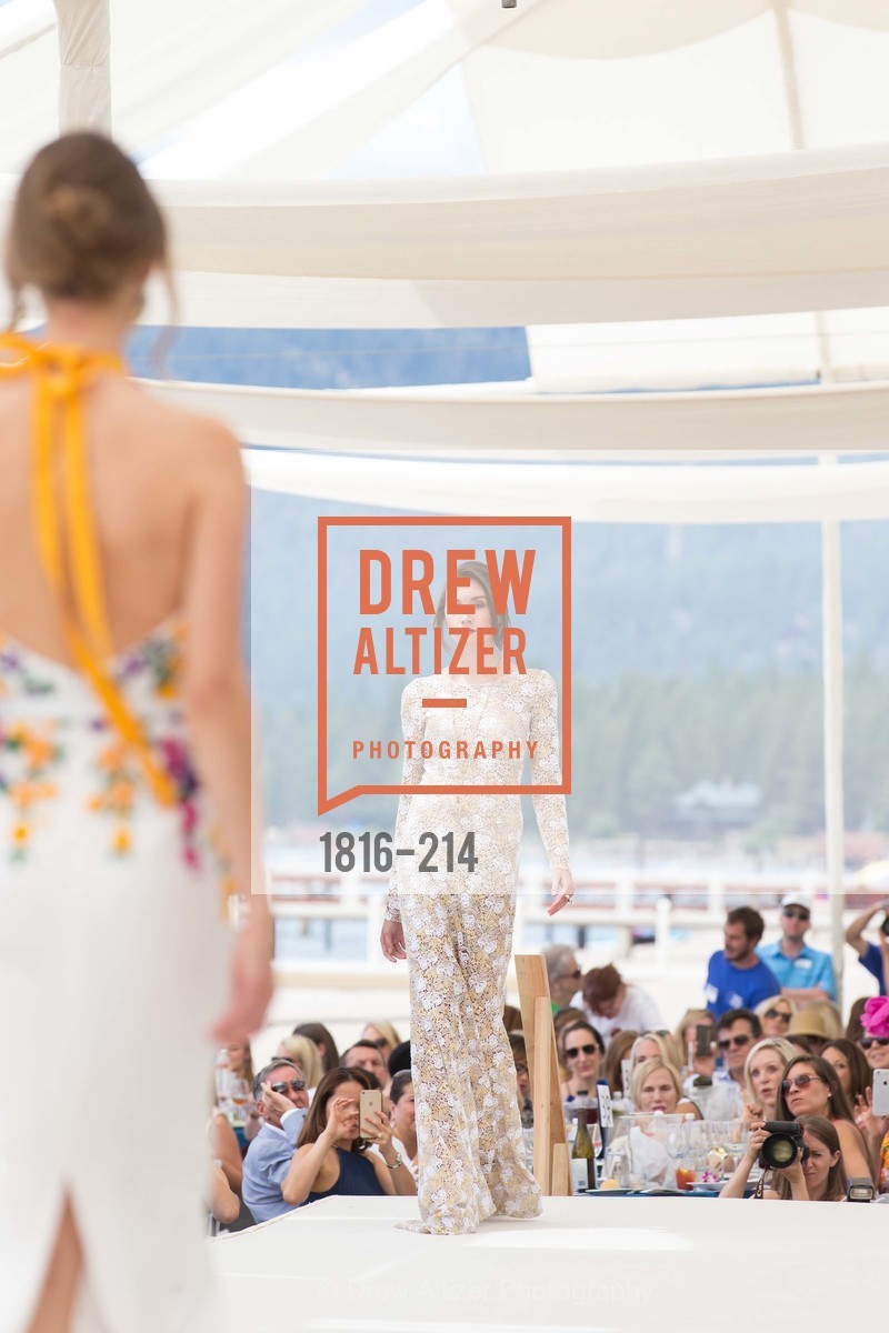 Fashion Show, Saks Fifth Avenue and The League to Save Lake Tahoe Present Fashion on the Lake, Private Residence, August 1st, 2015,Drew Altizer, Drew Altizer Photography, full-service agency, private events, San Francisco photographer, photographer california