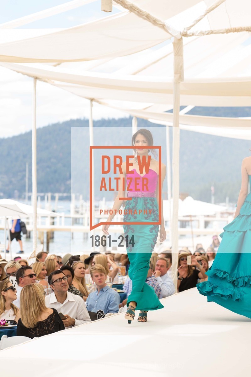 Fashion Show, Saks Fifth Avenue and The League to Save Lake Tahoe Present Fashion on the Lake, Private Residence, August 1st, 2015,Drew Altizer, Drew Altizer Photography, full-service agency, private events, San Francisco photographer, photographer california