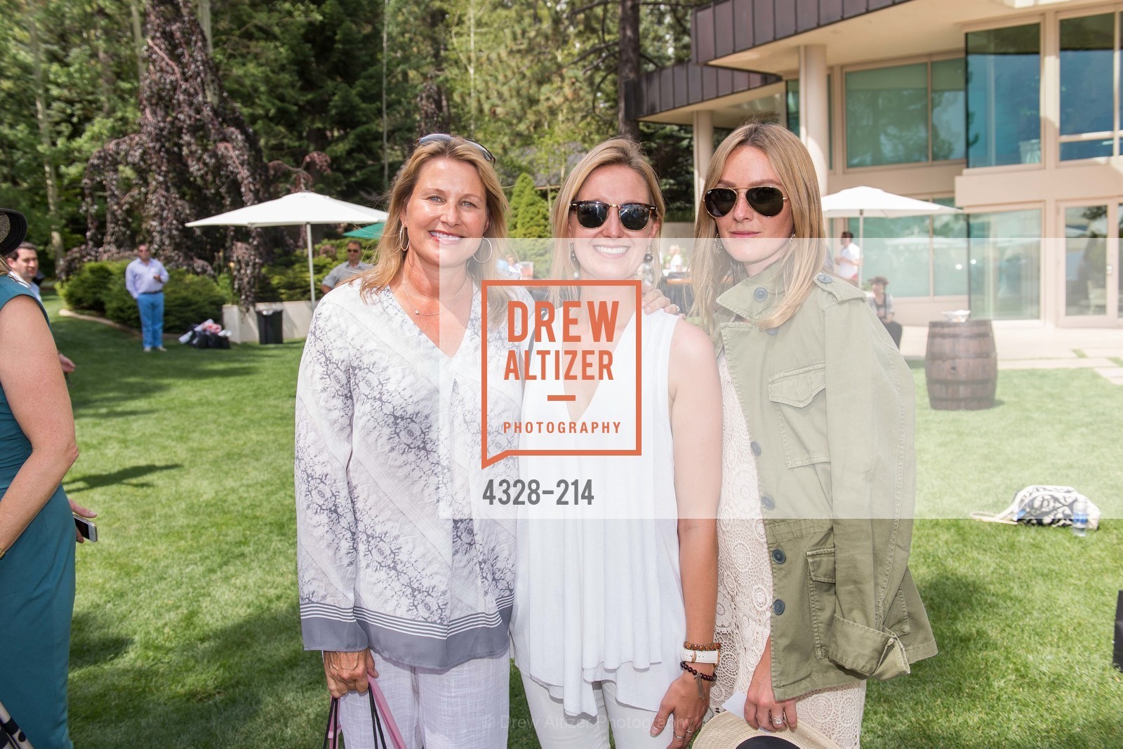 Jane Ellerbeck, Katie Ellerbeck, Libby Ellerbeck, Saks Fifth Avenue and The League to Save Lake Tahoe Present Fashion on the Lake, Private Residence, August 1st, 2015,Drew Altizer, Drew Altizer Photography, full-service agency, private events, San Francisco photographer, photographer california