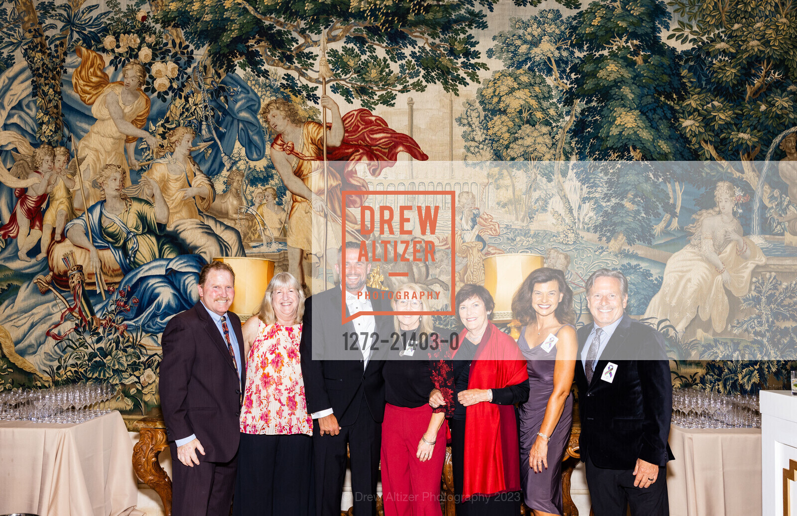 John Crevelt, Suzanne Crevelt, John Jurow, Barbara Bartoshuk, Sherie Berger, Debbie Blucher, David Bartoshuk, San Mateo County Health Foundation's Gala, Carolands. 565 Remillard Dr, Hillsborough, CA 94010 US, October 6th, 2023, Photo #1272-21403-0 John Crevelt, Suzanne Crevelt, John Jurow, Barbara Bartoshuk, Sherie Berger, Debbie Blucher, David Bartoshuk, Photo #1272-21403-0