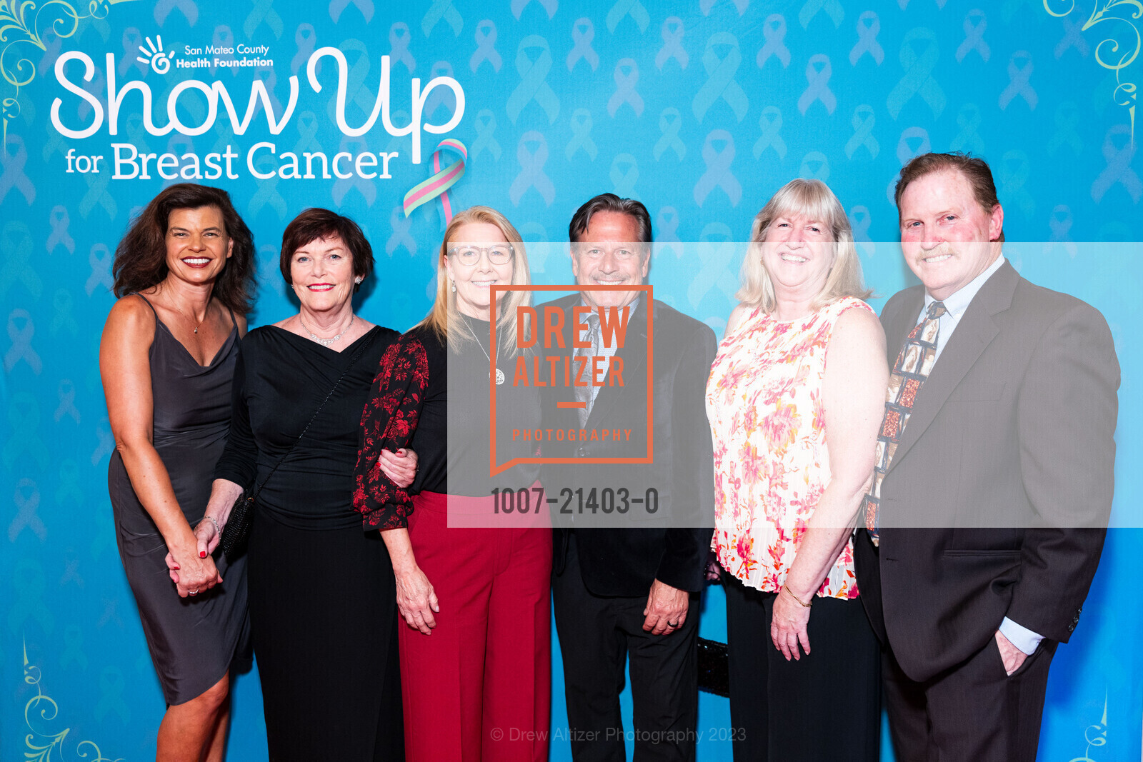 Debbie Blucher, Sherie Berger, Barbara Bartoshuk, David Bartoshuk, Suzanne Crevelt, John Crevelt, San Mateo County Health Foundation's Gala, Carolands. 565 Remillard Dr, Hillsborough, CA 94010 US, October 6th, 2023, Photo #1007-21403-0 Debbie Blucher, Sherie Berger, Barbara Bartoshuk, David Bartoshuk, Suzanne Crevelt, John Crevelt, Photo #1007-21403-0