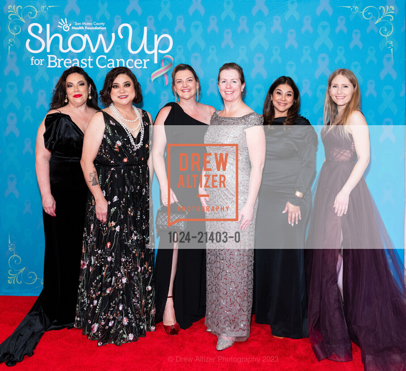Dana Floro, Jackie Pelka, Karin Kinnear, Maria Reyes, Ksenia Chistykova, San Mateo County Health Foundation's Gala, Carolands. 565 Remillard Dr, Hillsborough, CA 94010 US, October 6th, 2023, Photo #1024-21403-0 Dana Floro, Jackie Pelka, Karin Kinnear, Maria Reyes, Ksenia Chistykova, Photo #1024-21403-0