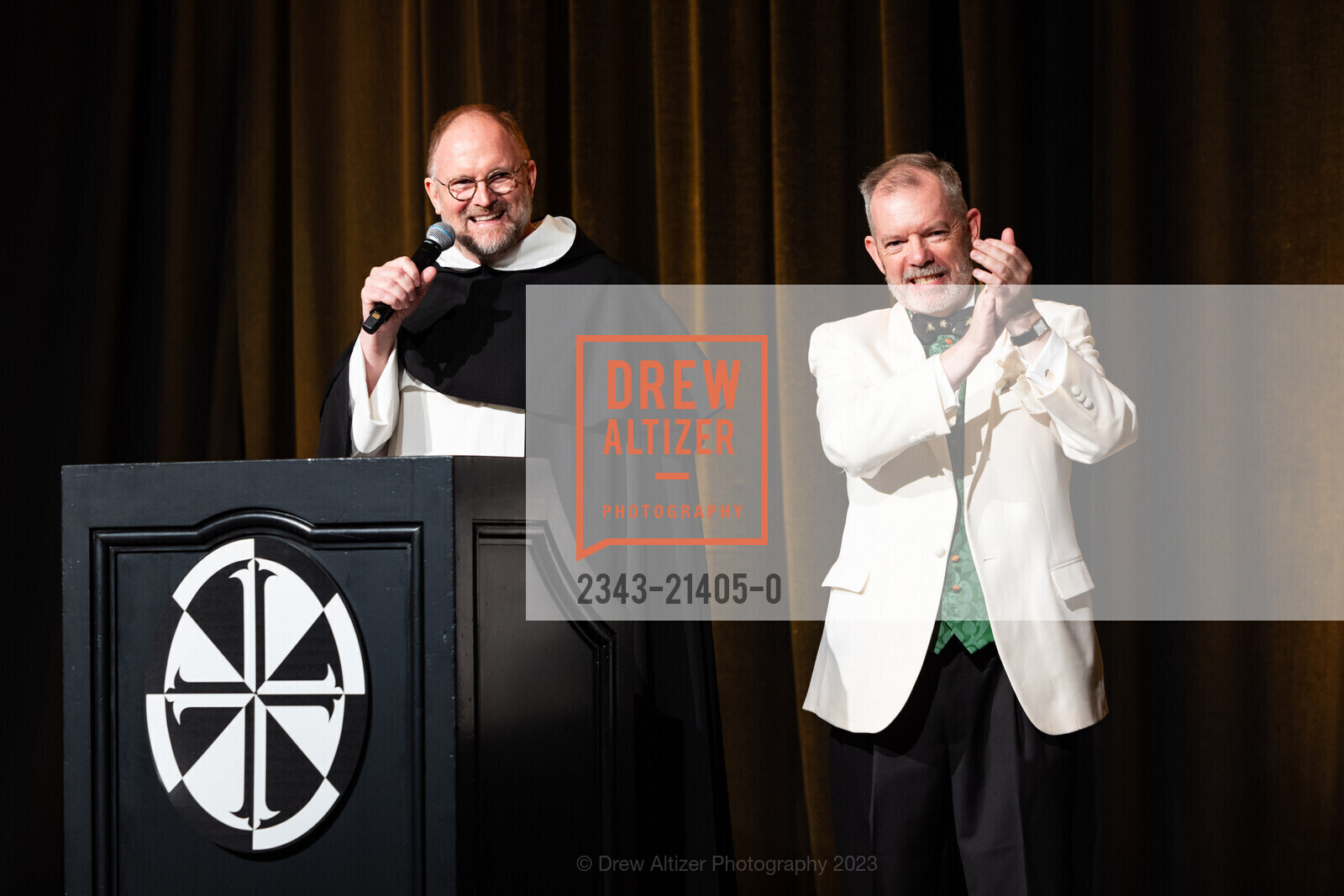 Christopher Fadok, Simon Berry, St. Dominic's 150th Anniversary Jubilee Gala, Palace Hotel. New Montgomery St, SF, CA 94105 US, October 7th, 2023, Photo #2343-21405-0 Christopher Fadok, Simon Berry, Photo #2343-21405-0